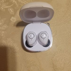 Raycon Fitness Earbuds